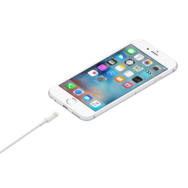 Cable de carga Apple Lightning a USB (2 m) | MD819AM/A - 20121 - Imagen 4